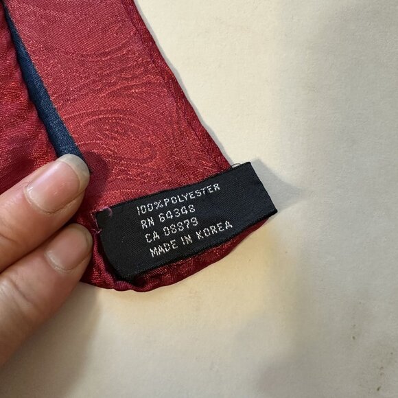 Vintage Womens Scarf Regal Heraldic Design Crests Red Navy Gold Korea 31 in - Picture 7 of 11